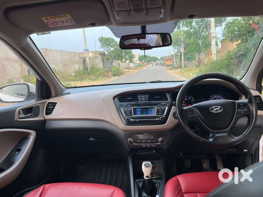 Hyundai I20 Petrol Asta Option, 2017, Petrol