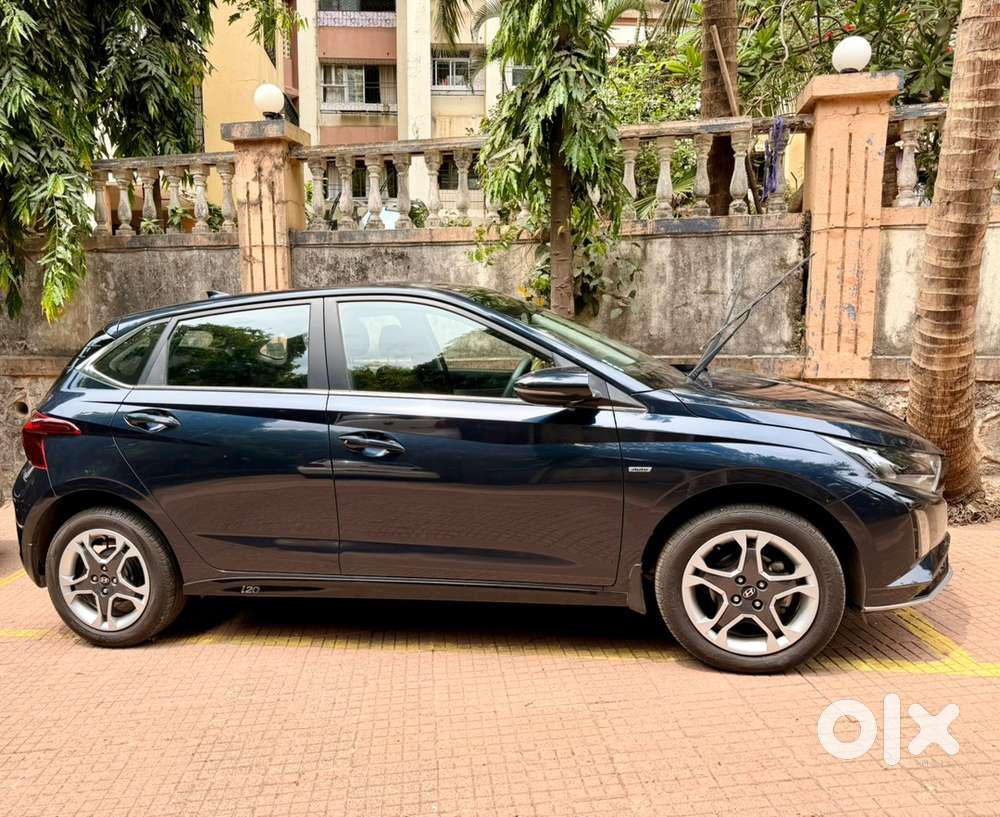 Hyundai I20 Sportz Automatic Petrol 2025