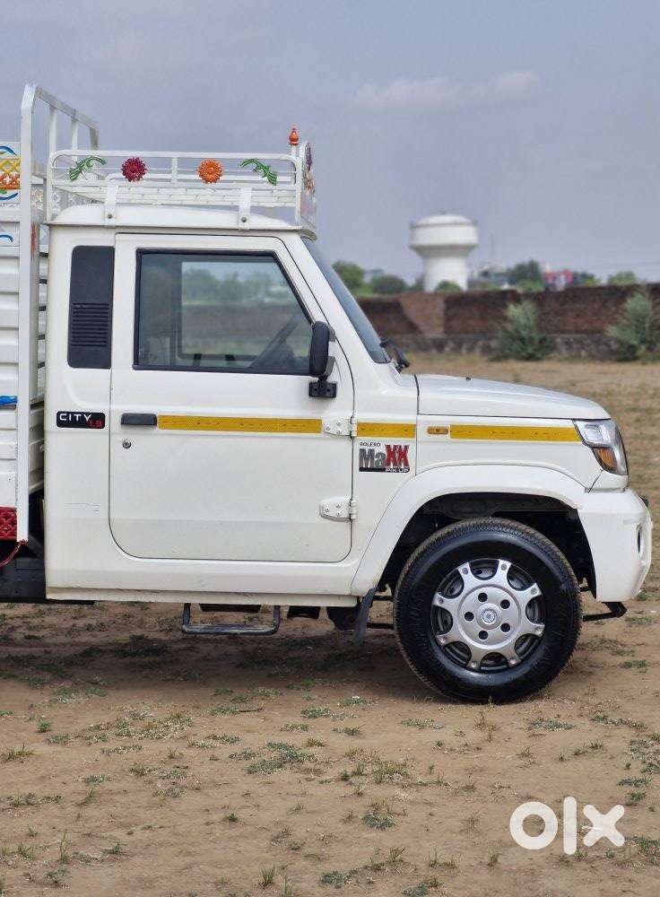 Mahindra Bolero Diz, 2023, Diesel