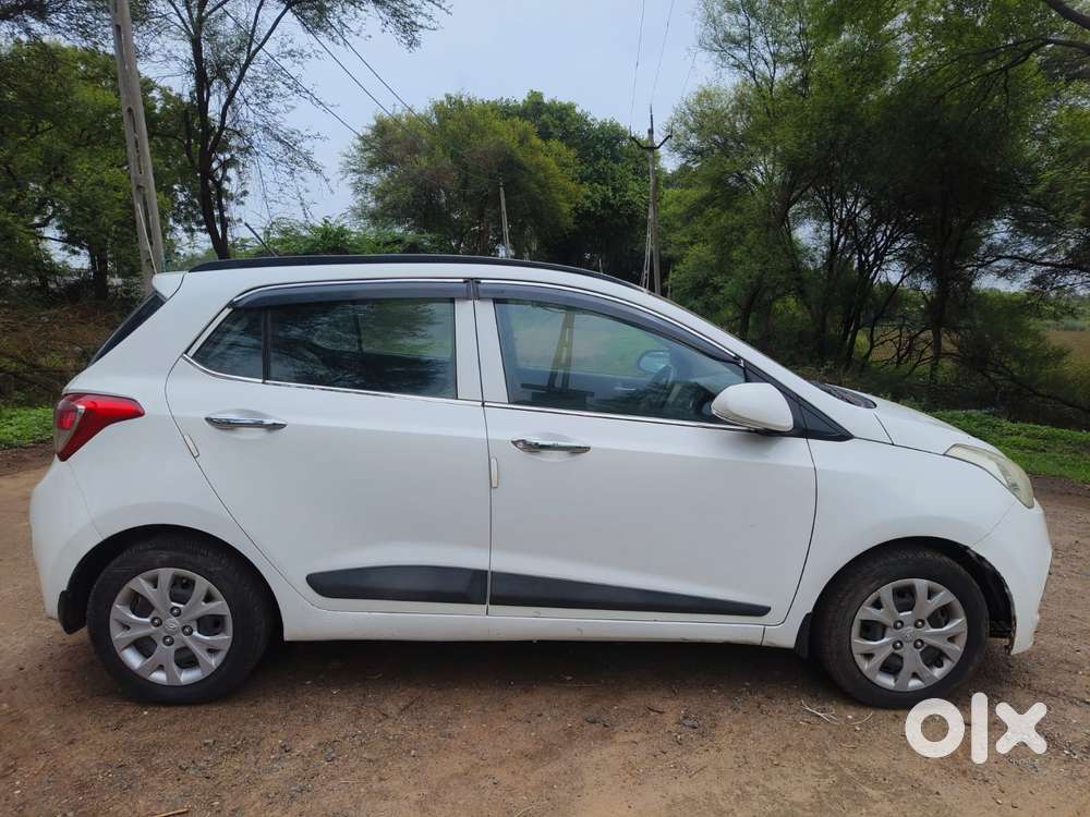 Hyundai Grand I10 Sportz(o) 1.2 Mt, 2013, Diesel