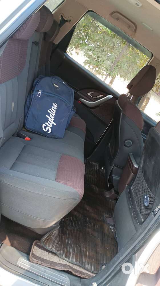 Xuv500 W6 2015