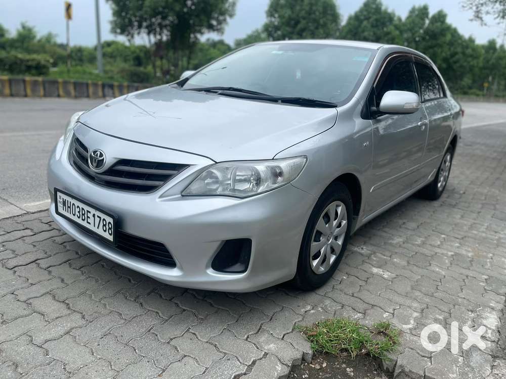 Toyota Corolla Altis 1.8 J, 2011, Petrol