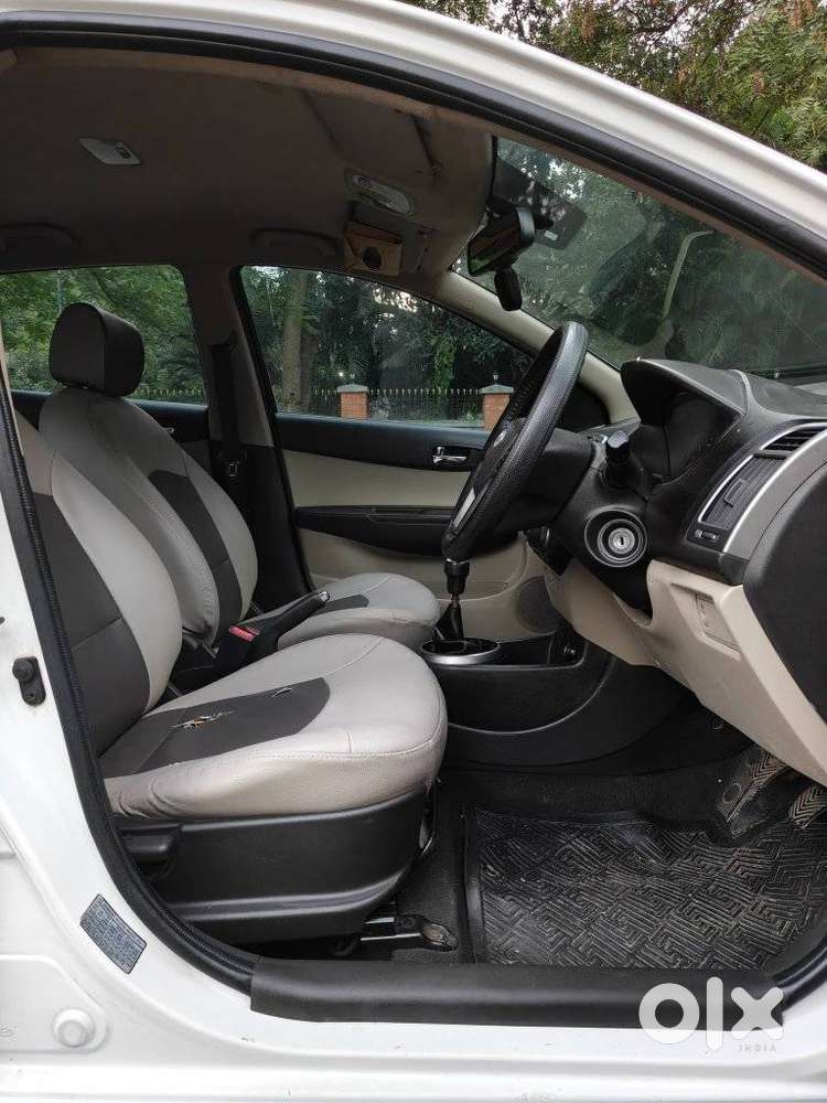 Hyundai I20 Sportz 1.2 Bs-iv, 2012, Petrol