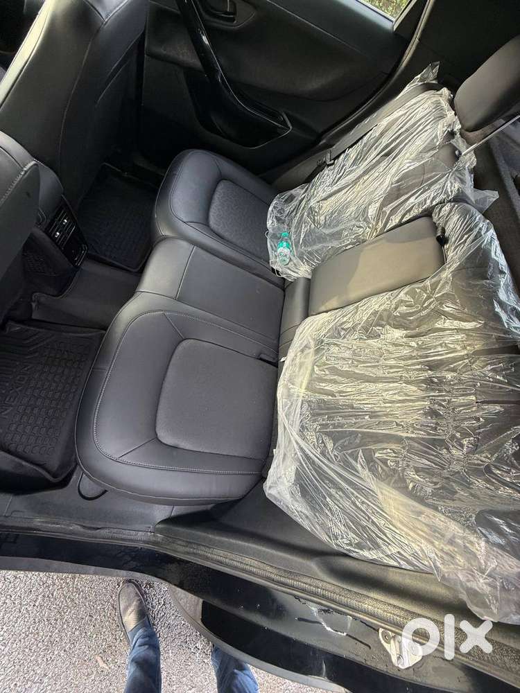 Tata Nexon 2023 Petrol 9800 Km Driven