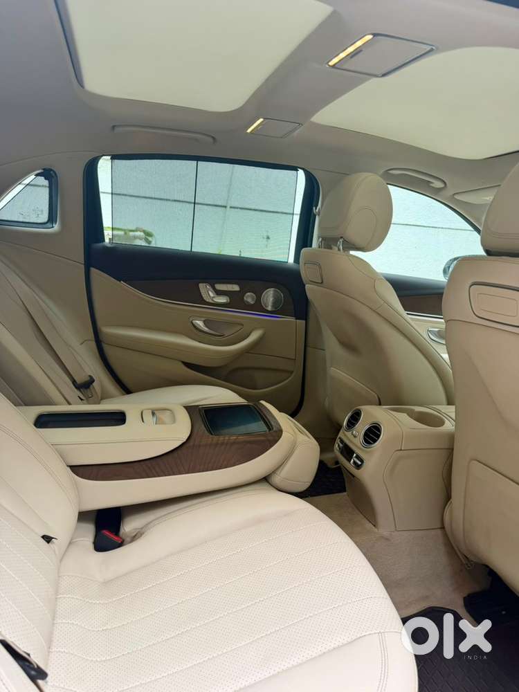Mercedes-benz E-class Diesel 2019 Exclusive 220 D
