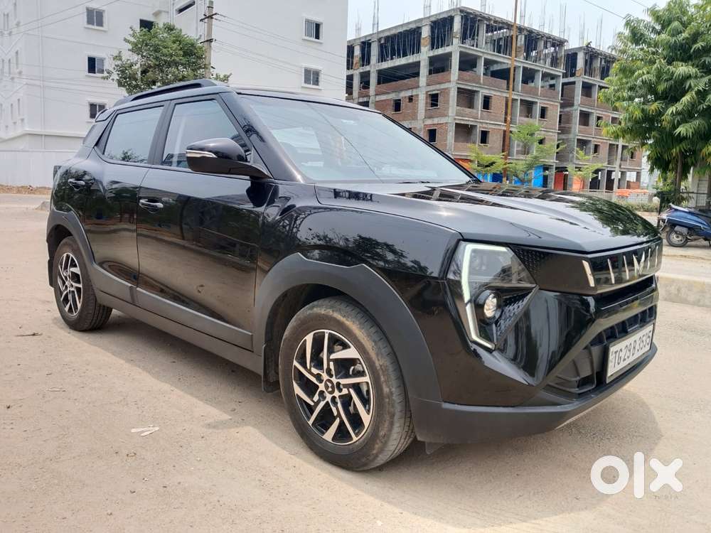 Mahindra Xuv 3xo Ax5 1.5 Diesel Autoshift Plus, 2025, Diesel
