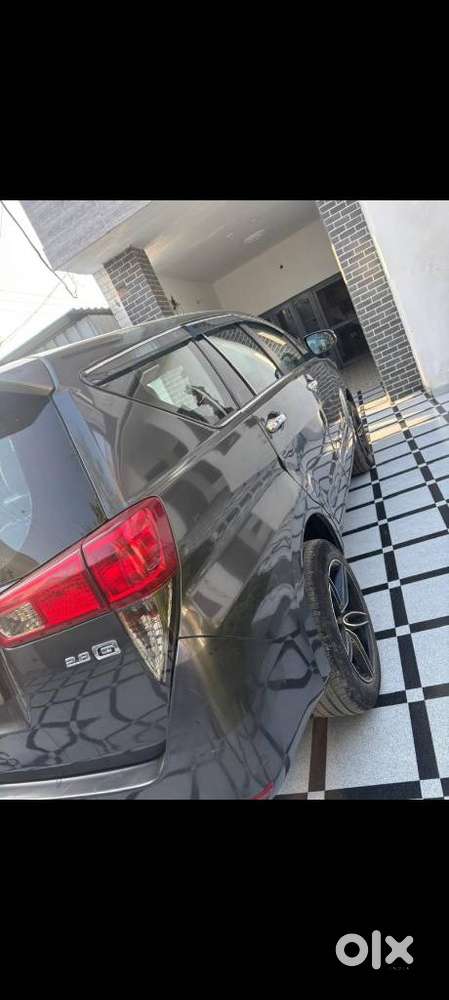 Toyota Innova Crysta, 2018, Diesel