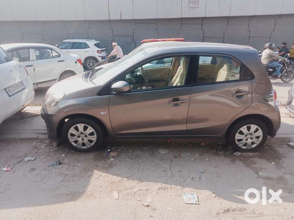 Honda Brio S Mt, 2012, Cng & Hybrids