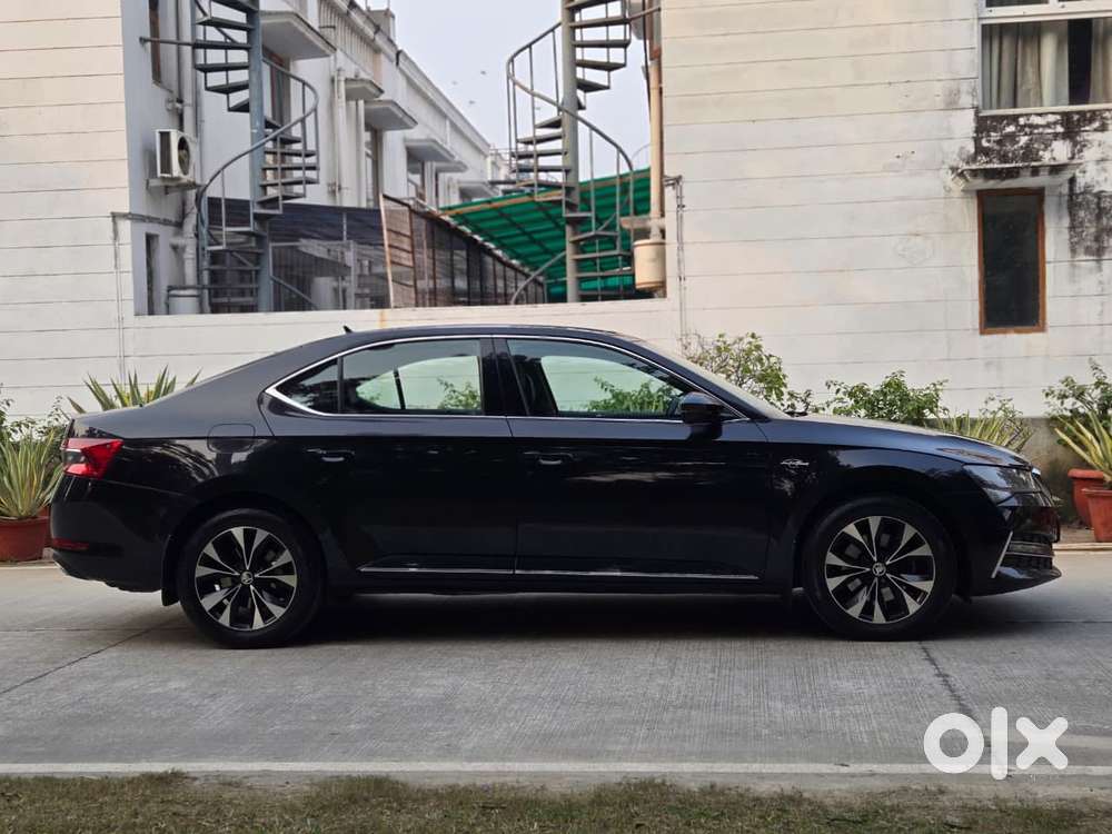 Skoda Superb L&k 1.8 Tsi At, 2020, Petrol