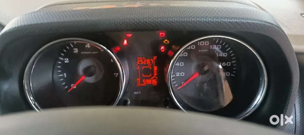Mahindra Tuv 300 2016 Diesel Well Maintained