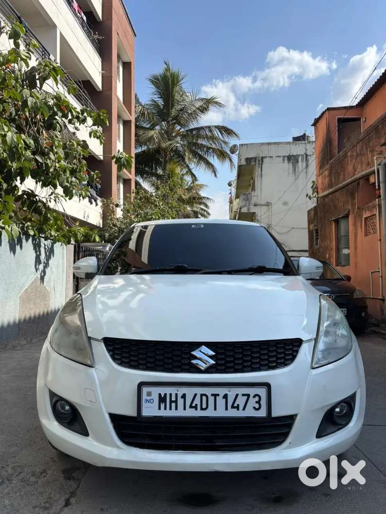 Maruti Suzuki Swift 2012 Petrol 76700 Km Driven