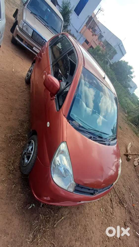 Maruti Suzuki Zen Estilo 2012