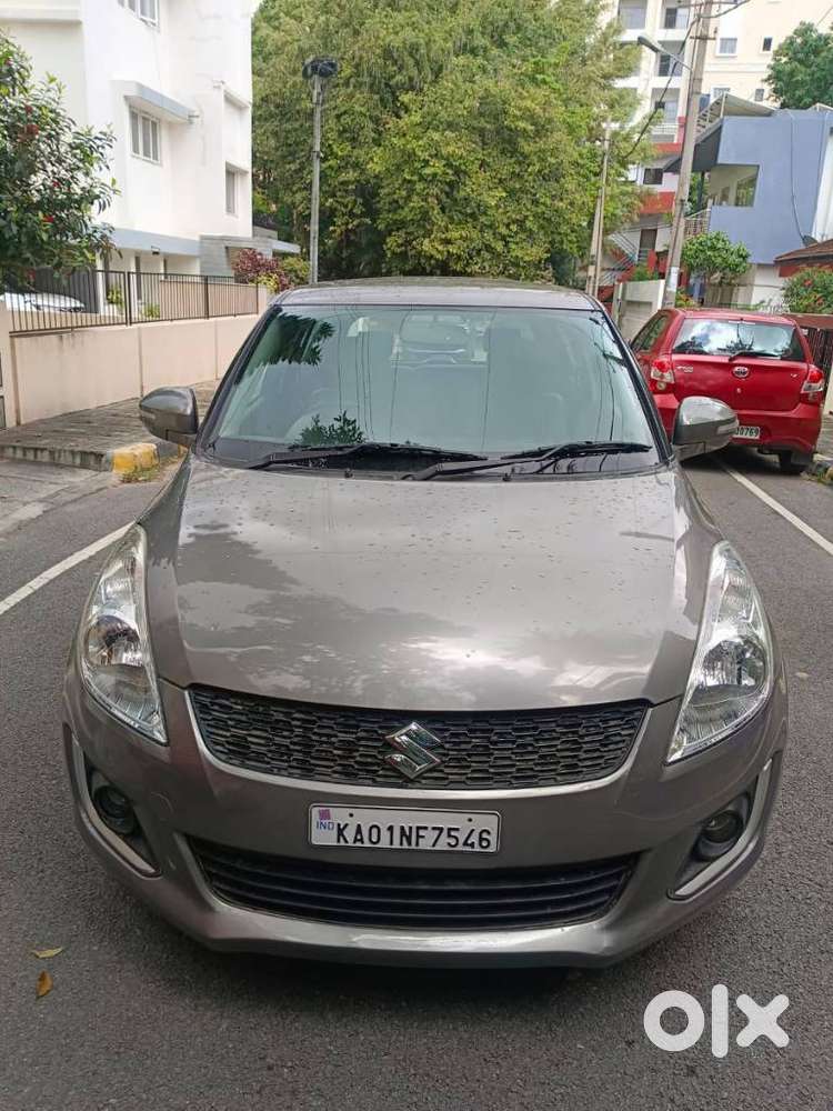 Maruti Suzuki Swift Vxi 1.2 Abs Bs-iv, 2015, Petrol