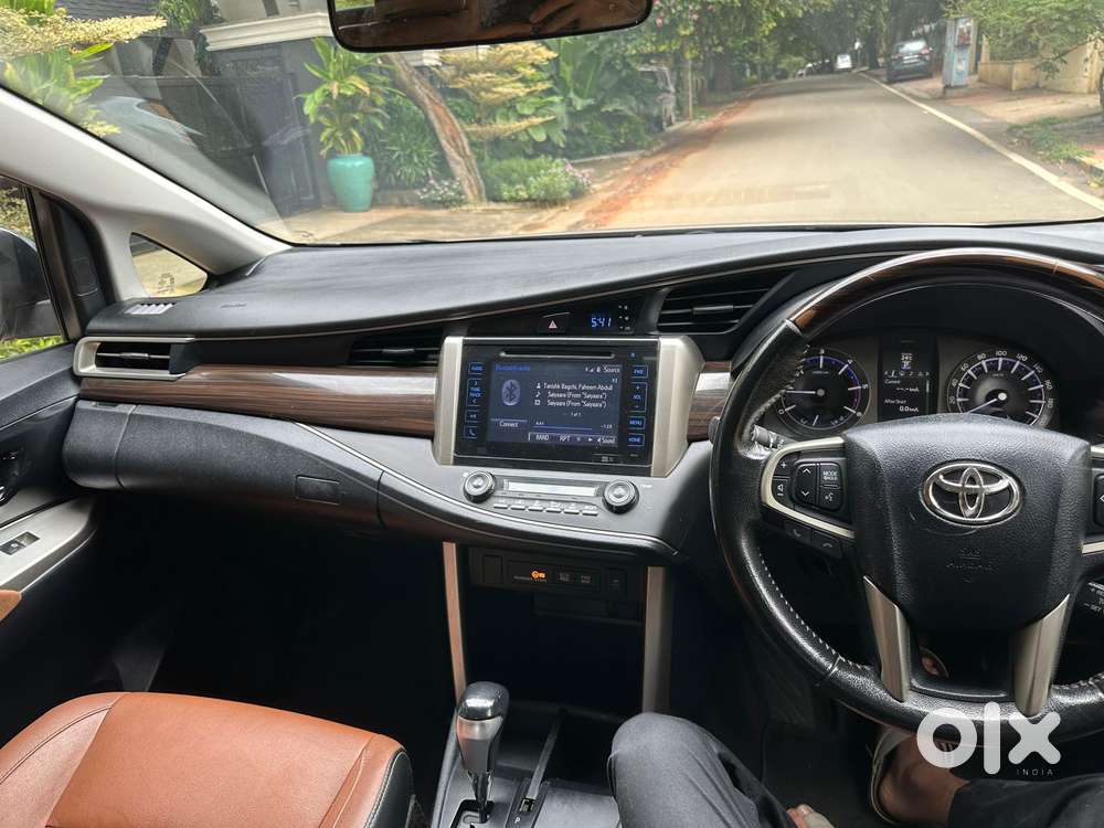 Toyota Innova Crysta 2.8z Automatic, 2018, Diesel