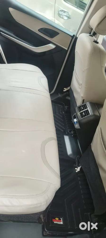 Mahindra Xuv700 2023 Diesel