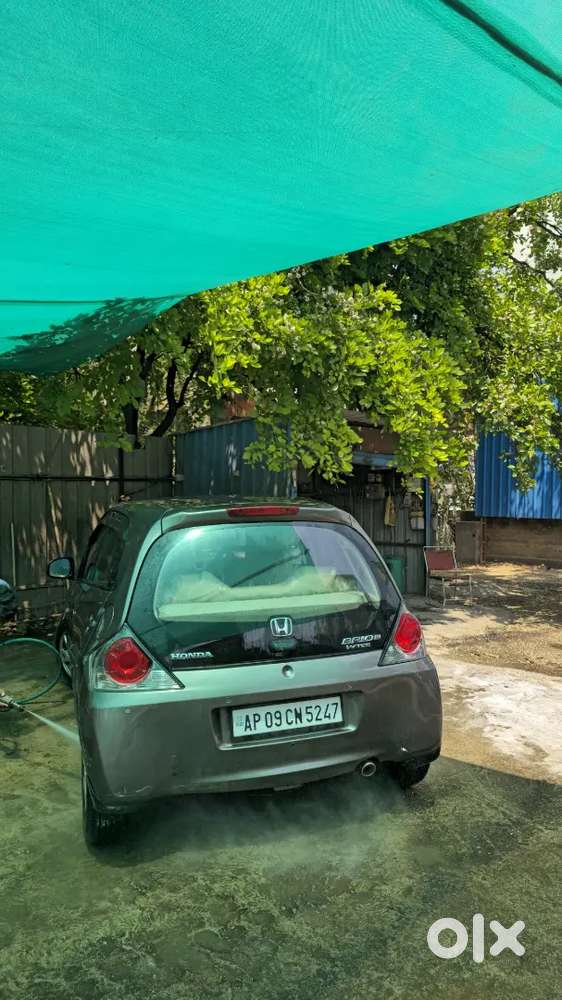 Honda Brio 2012 Petrol Well Maintained