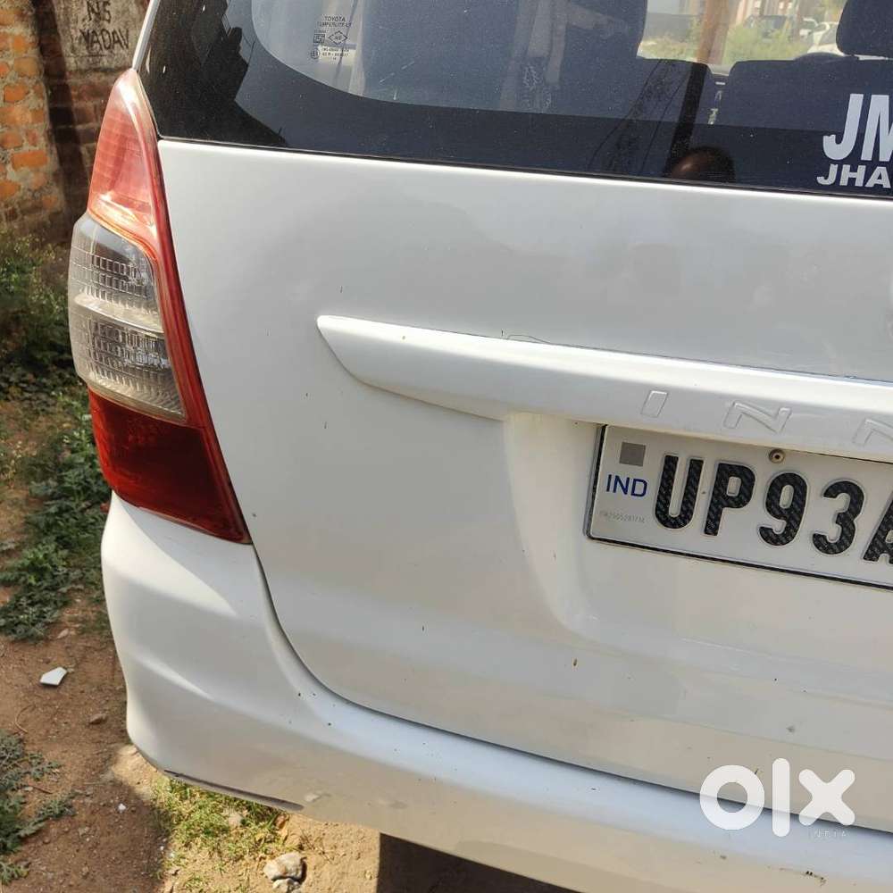 Toyota Innova 2014 Diesel Well Maintained