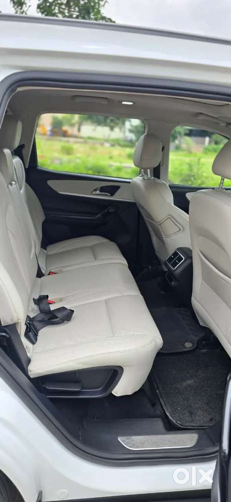 Mahindra Xuv700, 2022, Diesel