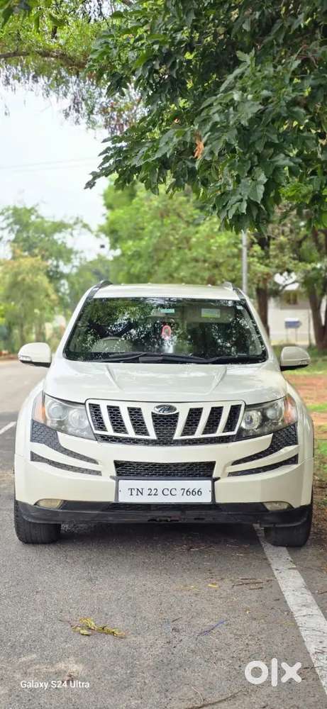 Mahindra Xuv 500 W8,590000