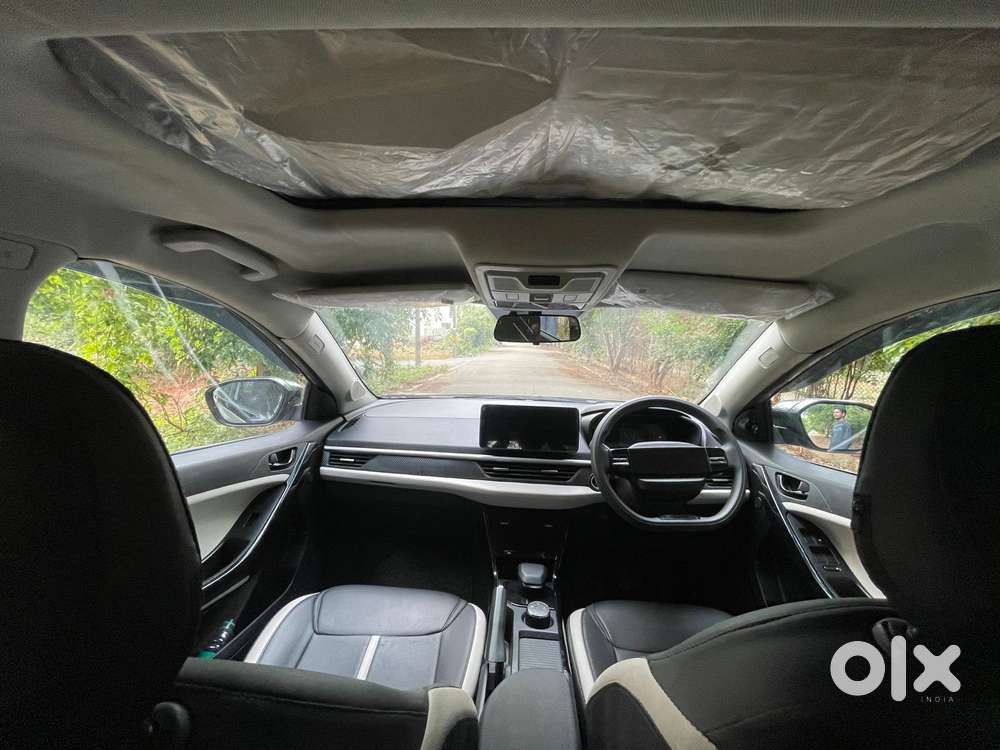 Tata Nexon Creative Plus S 1.2 Revotron Petrol 6 Amt, 2025, Petrol