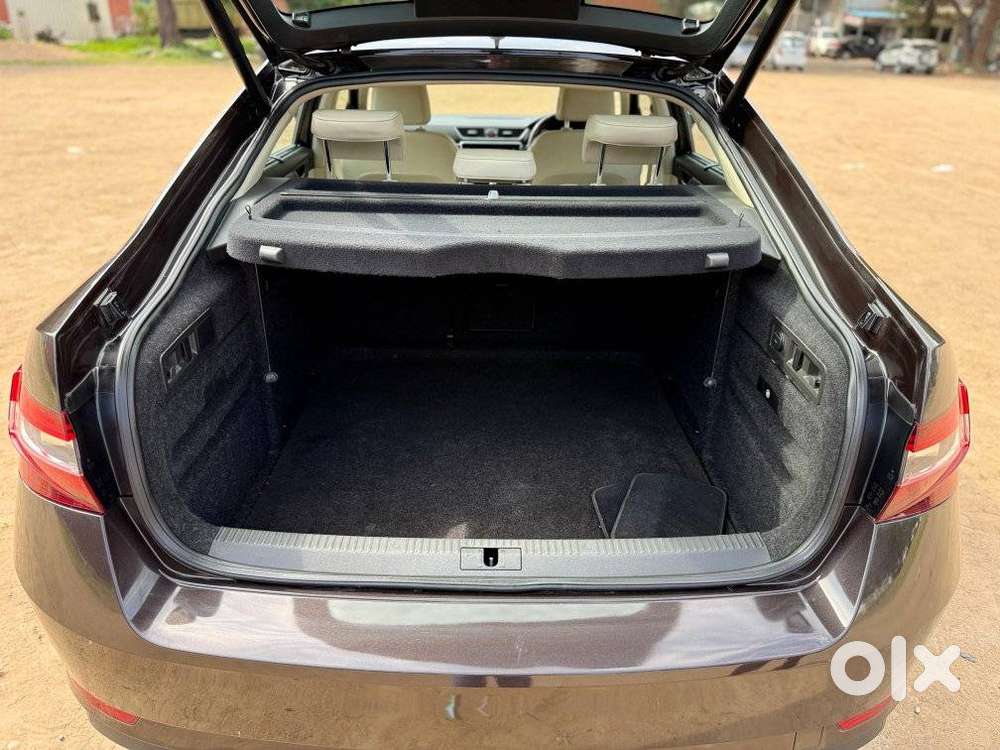 Skoda Superb Style 2.0 Tdi At, 2018, Diesel