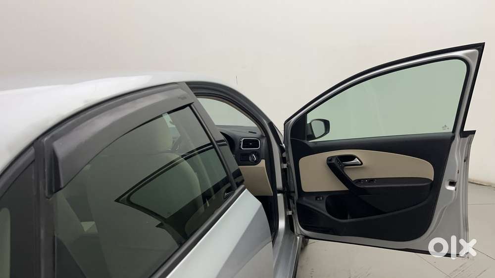 Volkswagen Vento 1.6 Highline, 2021, Petrol