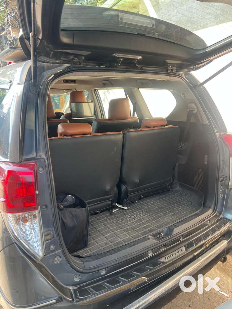 Toyota Innova Crysta 2.4 Gx Mt, 2018, Diesel
