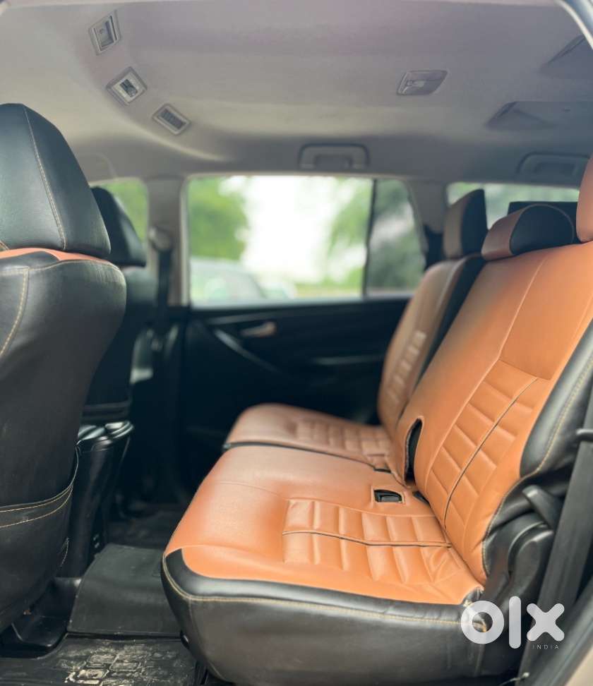 Toyota Innova Crysta 2.4 Gx Mt 8s, 2017, Diesel