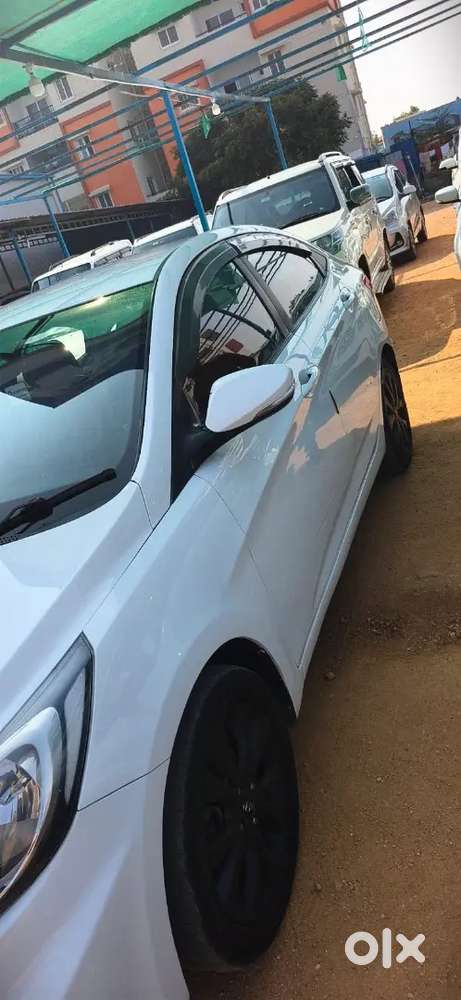 Hyundai Verna 2014 Diesel Well Maintained