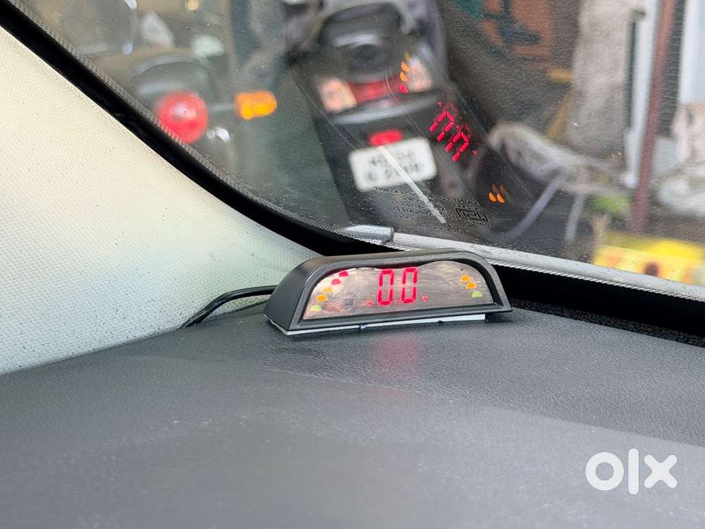 2022 Hyundai Grand I10 Nios Sportz Amt  29k Km  Loaded With Dashcam