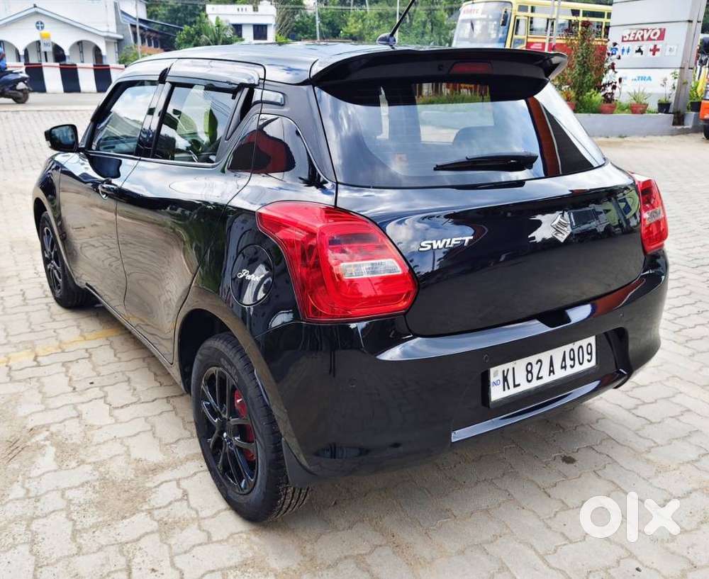 Maruti Suzuki Swift Zxi Plus Amt Dual Tone, 2023, Petrol