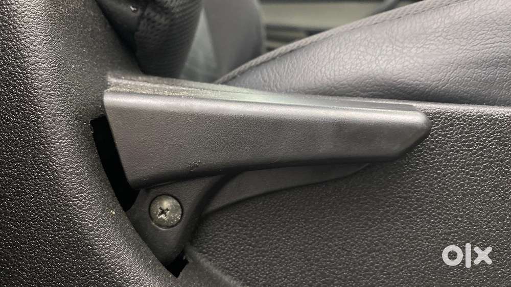 Tata Tiago Xe, 2019, Petrol