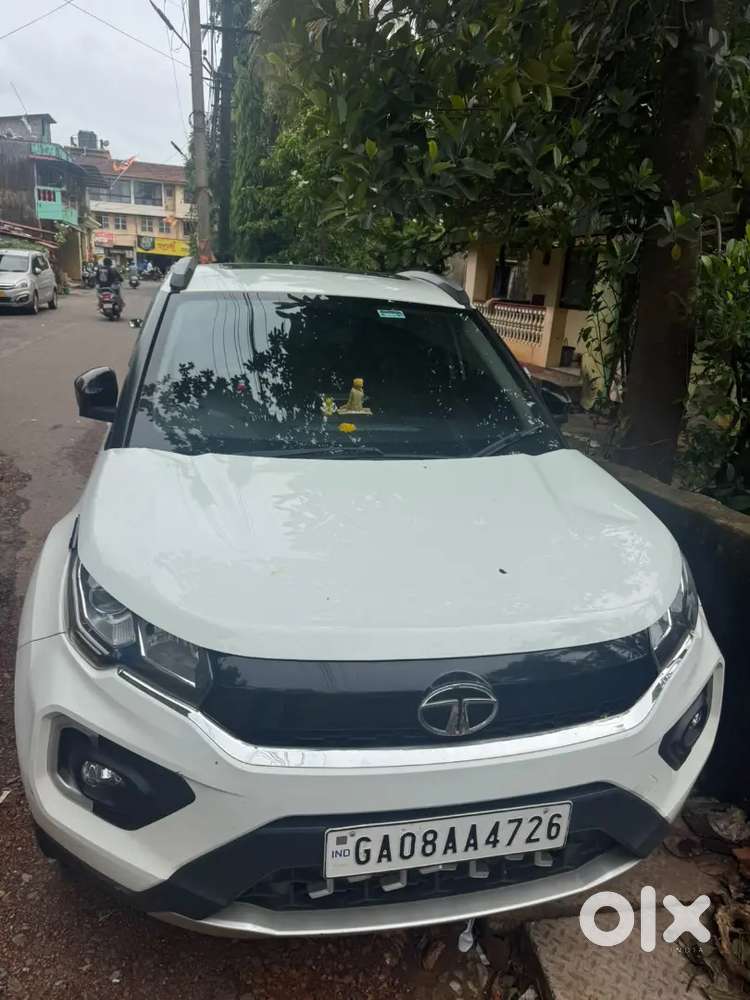 Tata Nexon Xz Plus 2023 Petrol First Owner