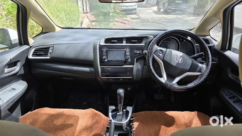 Honda Jazz 1.2 Petrol 2017 White Well Maintained