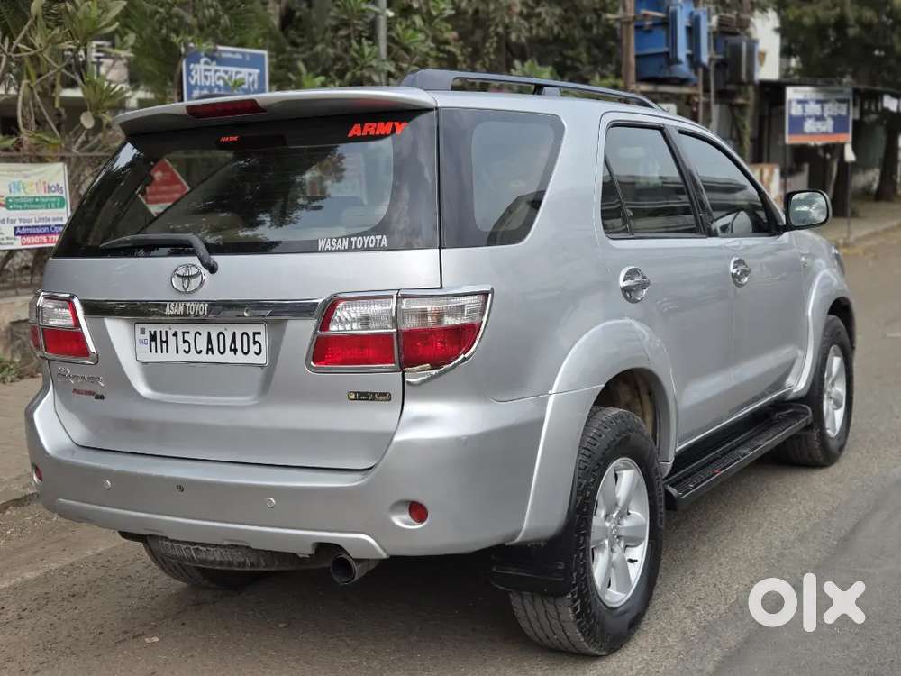 Toyota Fortuner 2010 Diesel 145865 Km Driven
