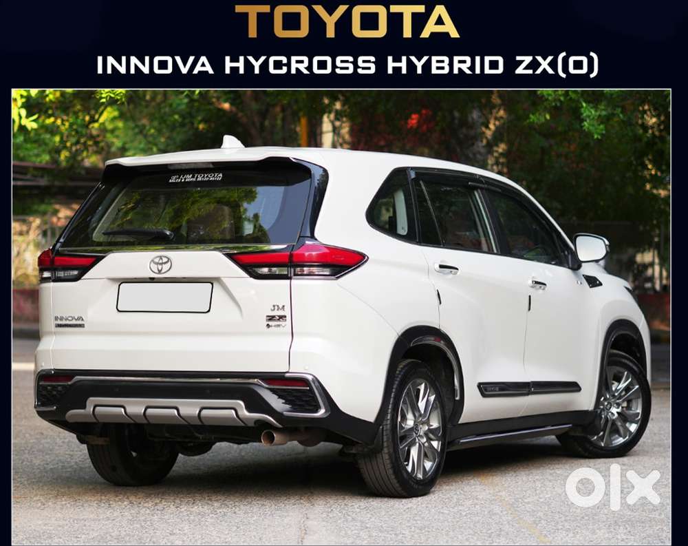 Toyota Innova Hycross 2.0 Zx (o) Hybrid 7 Str, 2025, Petrol