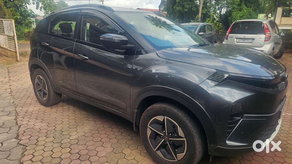 Tata Nexon, 2021, Petrol
