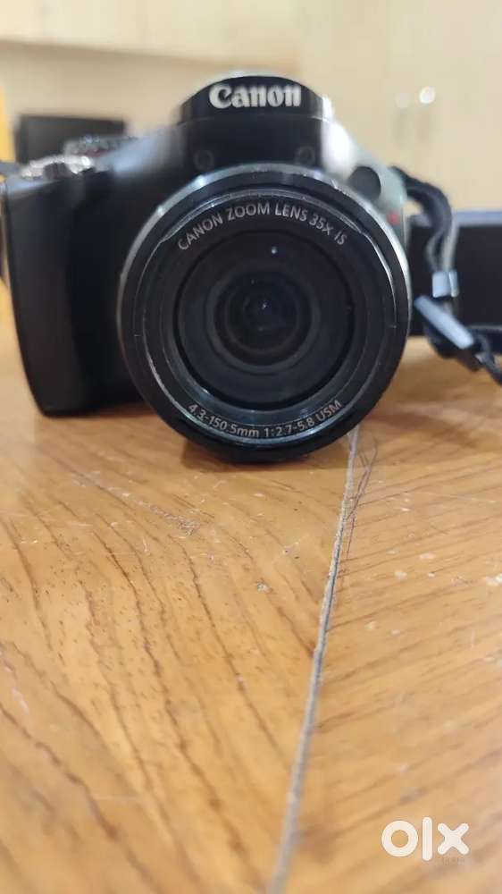 Canon PowerShot SX30 IS &ndash; 14.1MP, 35X Optical Zoom Digital Camera