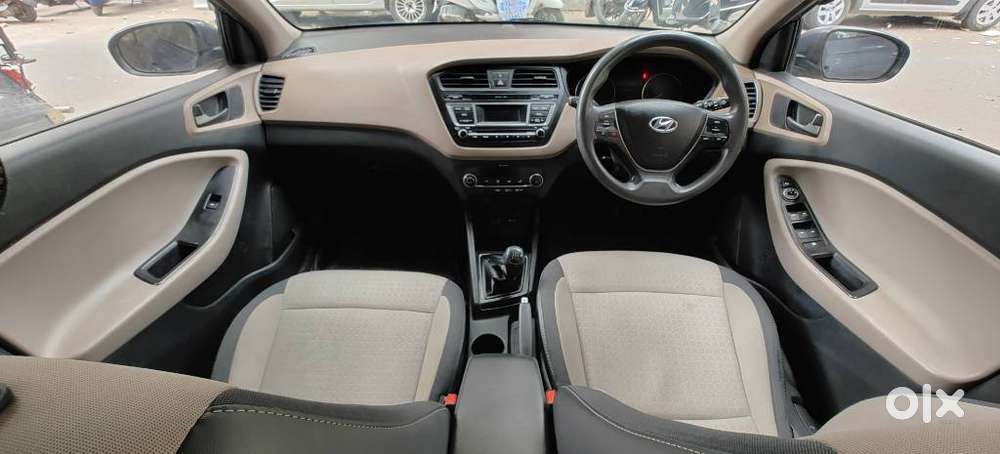Hyundai Elite I20 Sportz (o) 1.2, 2016, Petrol