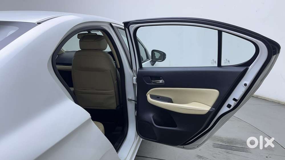 Honda City Zx Petrol Mt, 2021, Petrol