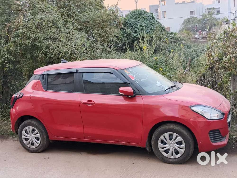 Maruti Suzuki New-gen Swift 2022 Petrol 32000 Km Driven