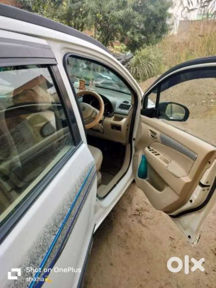 Maruti Suzuki Ertiga 2016 Cng & Hybrids 90000 Km Driven