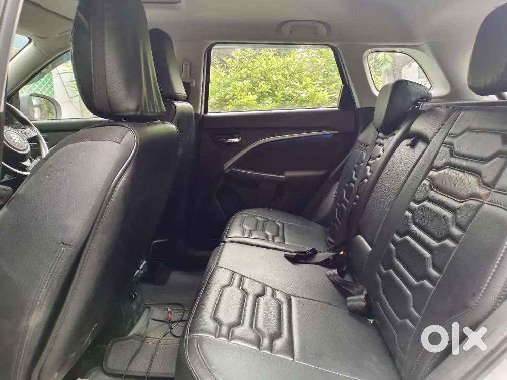 Maruti Suzuki Brezza Zxi +  2024 With Sunroof Excellent Condition