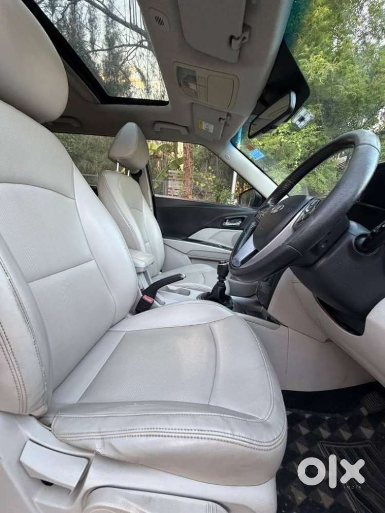 Mahindra Xuv300, 2019, Petrol