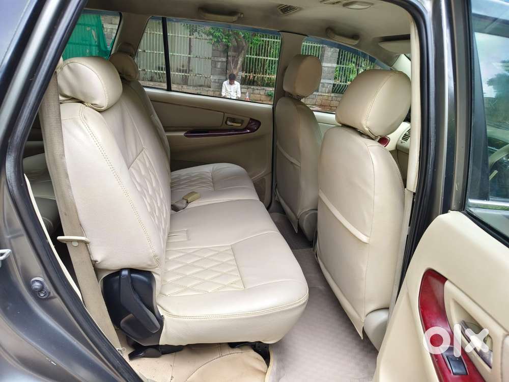 Toyota Innova 2.5 Vx 8 Str, 2012, Diesel