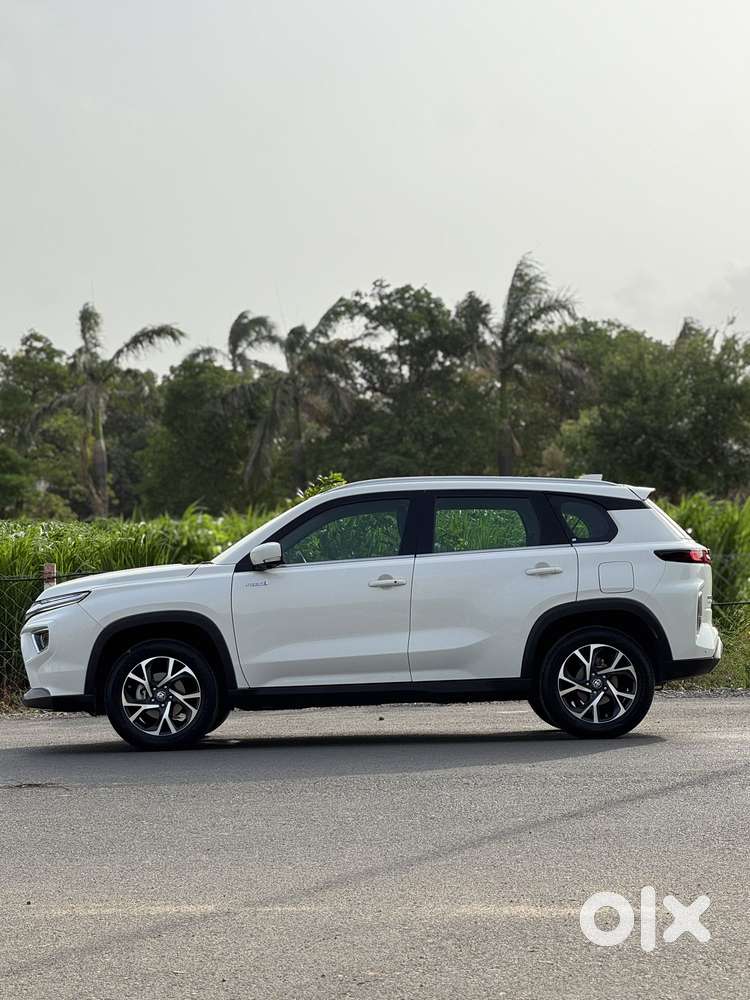 Toyota Urban Cruiser Hyryder 1.5 V Neo Drive At, 2024, Petrol