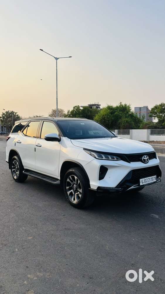 Toyota Fortuner Legender 4x2 At 2.8, 2024, Diesel
