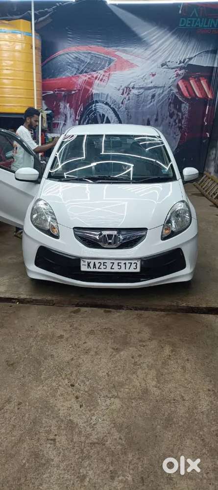 Honda Brio 2013 Petrol Car