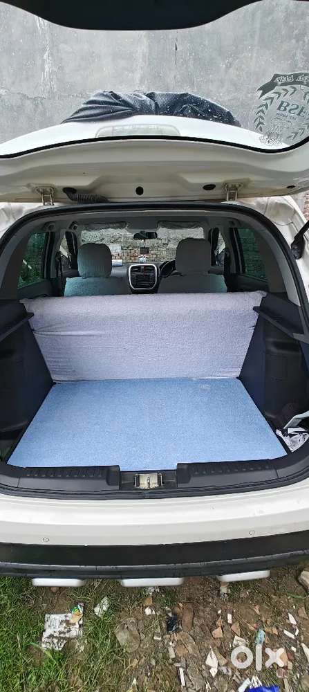 Maruti Brezza Lxi 2022