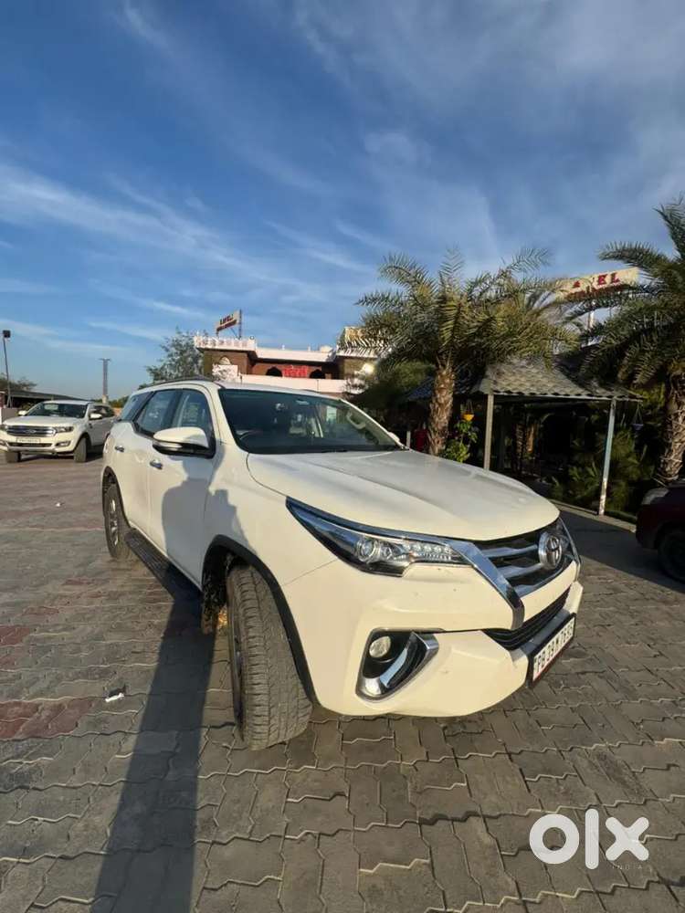 Toyota Fortuner 2016 Diesel 78000 Km Driven 2nd Owner Pb 39 Number